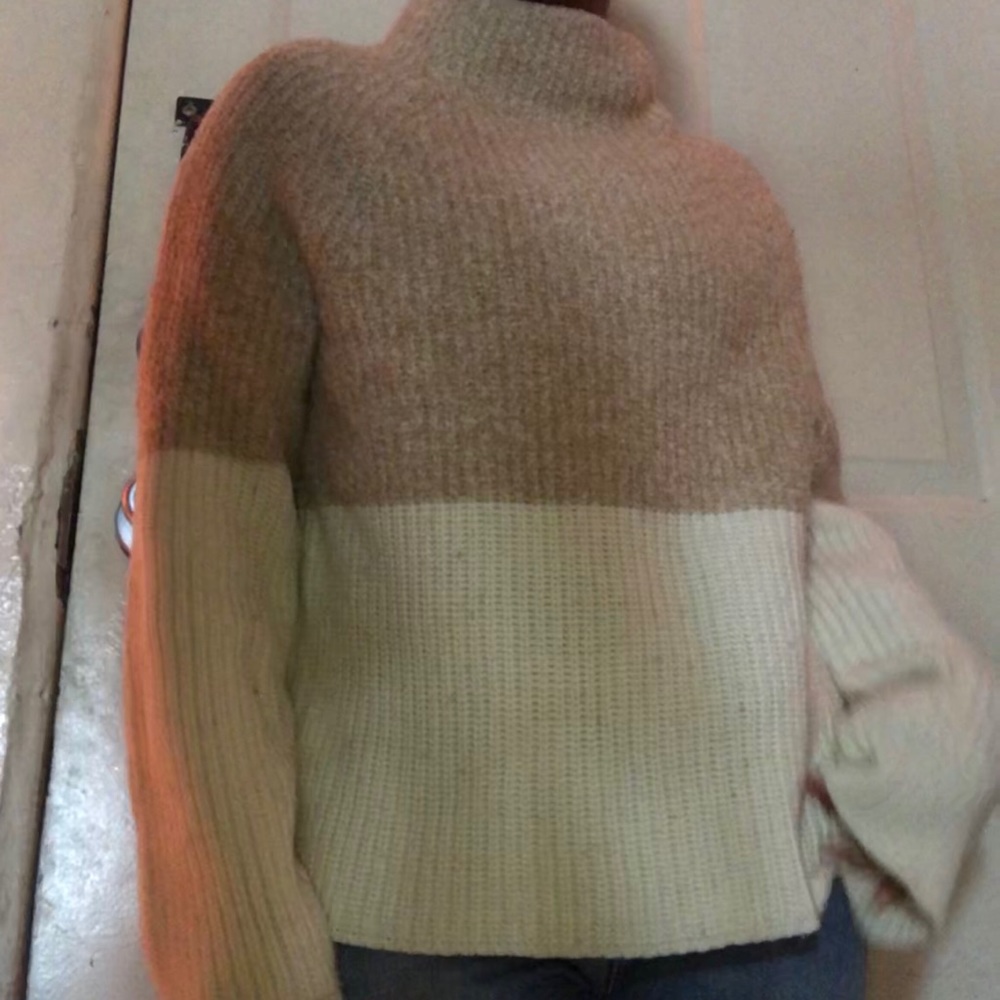 Calvin Klein sweater